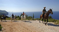 Horseback_riding